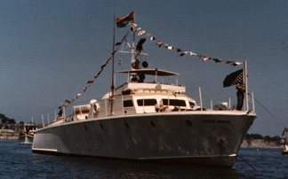 Wrucke at anchor
